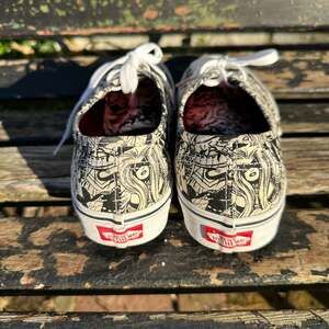 Vans x Marvel Tennis Shoes Women of Marvel Print Sneakers M 7/W 8.5